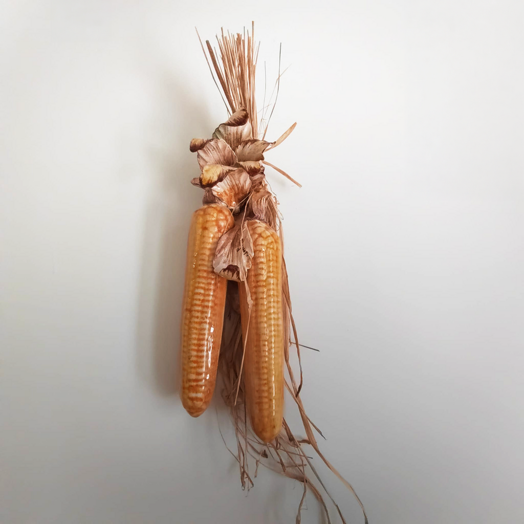 Resta di pannocchie in ceramica artigianale